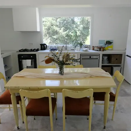 Ur La Maison Szálloda Urla